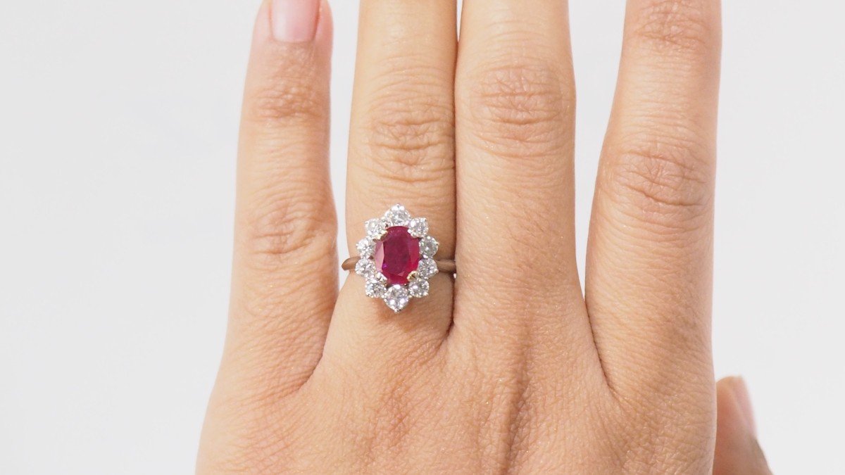 Bague Marguerite En Or Blanc, Rubis Et Diamants-photo-3
