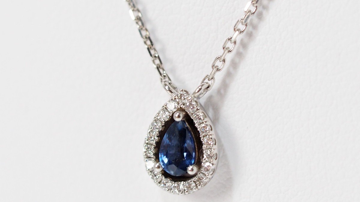 Pendant Necklace In White Gold, Sapphire And Diamonds-photo-3