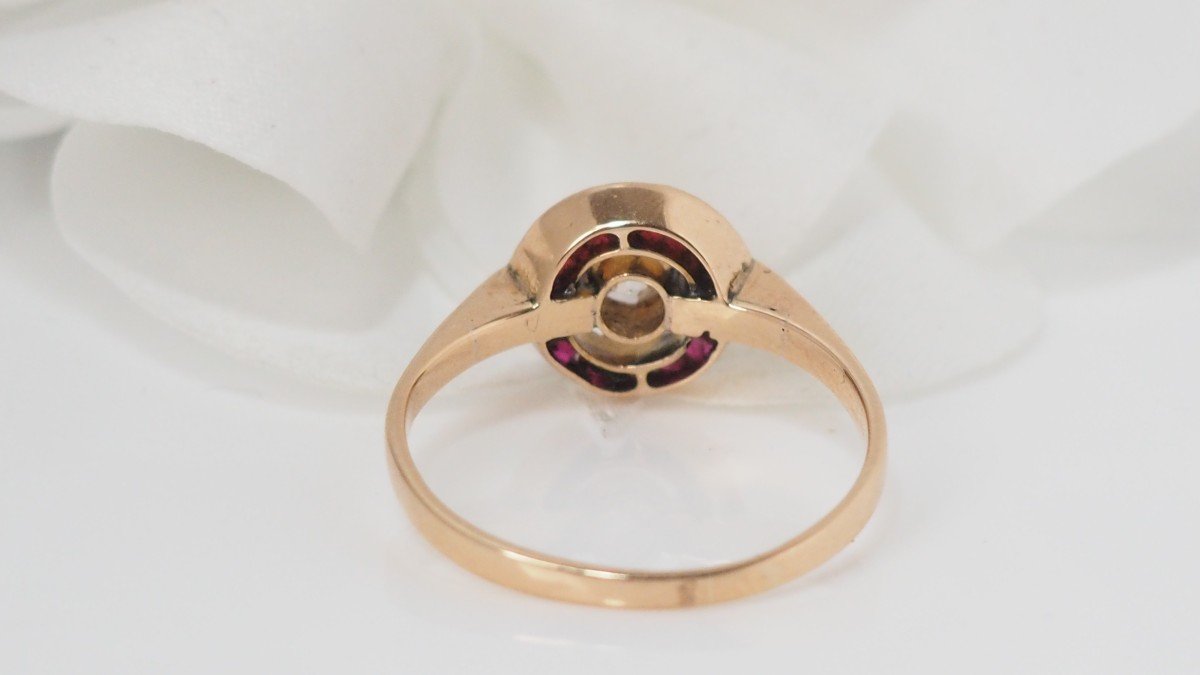 Ring In Rose Gold, Diamonds And Calibrated Rubies-photo-4
