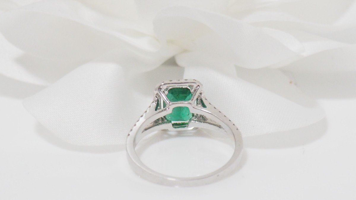 Bague En Or Blanc, Emeraude Et Diamants-photo-2