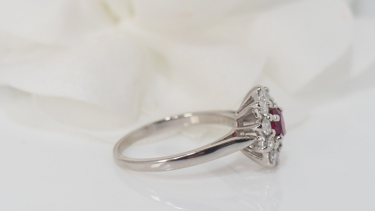 Daisy Ring In White Gold, Rubies And Diamonds-photo-4