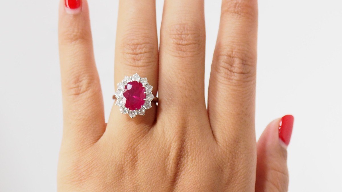 Bague Pompadour En Platine, Rubis Ovale Et Diamants-photo-4