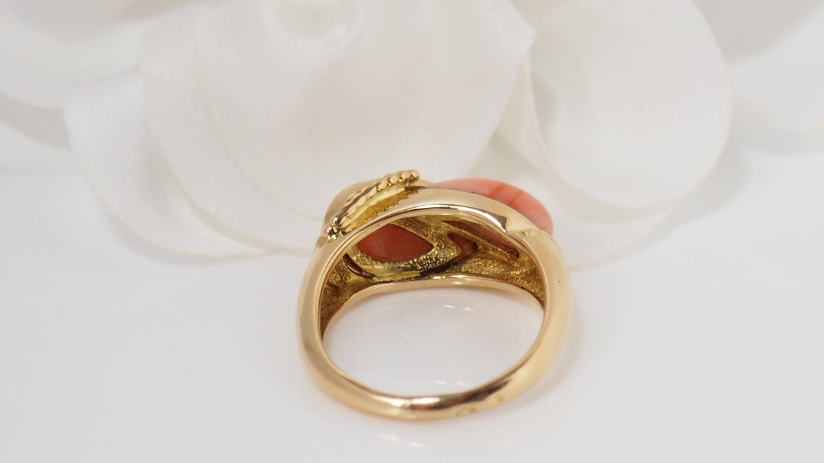 Bague En Or Jaune, Cabochons De Corail Et Diamants-photo-1