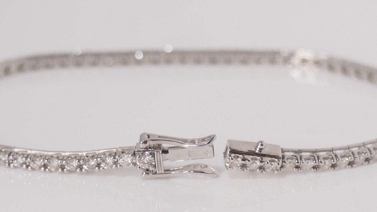 River Bracelet In White Gold And Diamonds-photo-4