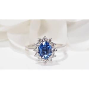 Daisy Ring In Platinum, Ceylon Sapphire And Diamonds