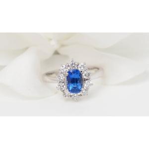 Marguerite Ring In Platinum, Tanzanite And Diamonds