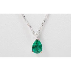 Pendant Necklace In White Gold, Emerald And Diamond 