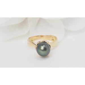 Ring In Yellow Gold And Tahitian Cultured Pearl