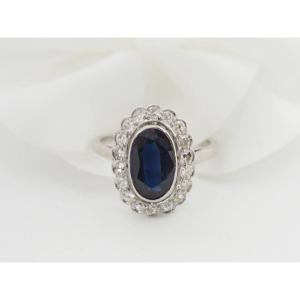 Bague Pompadour en or blanc, saphir et diamants