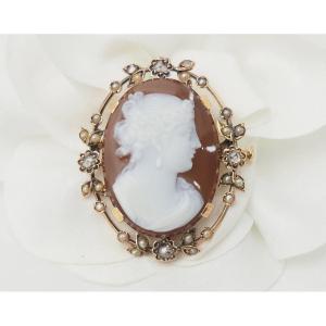 Broche ancienne camée sur cornaline en or rose diamants et perles fines