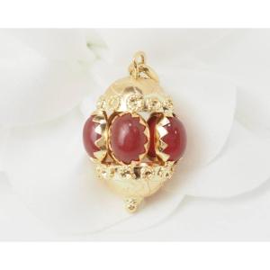 Pendentif breloque en or jaune et cormalines