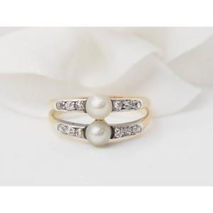 Bague ancienne en or jaune, perles de culture et diamants