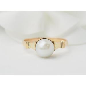Vintage Yellow Gold And Cultured Pearl Ring