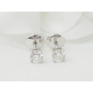 White Gold And Diamond Stud Earrings 