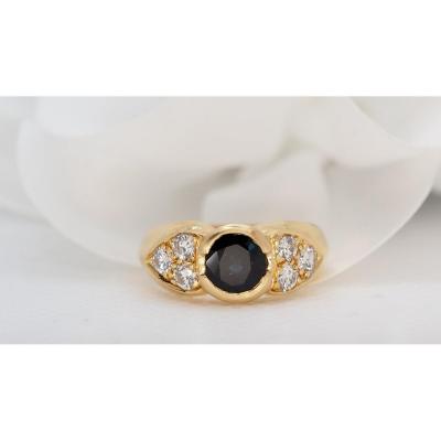 Ring In Yellow Gold, Round Sapphire And Diamonds