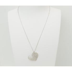 Heart Necklace In White Gold And Diamonds