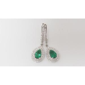 Earrings In White Gold, Emeralds And Diamonds