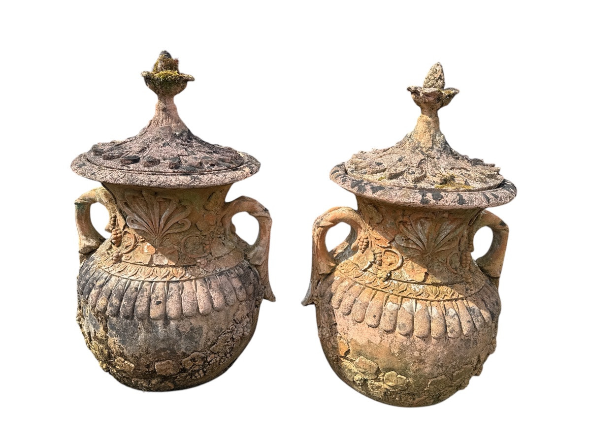 Pair Of Terracotta Garden Urns -photo-8