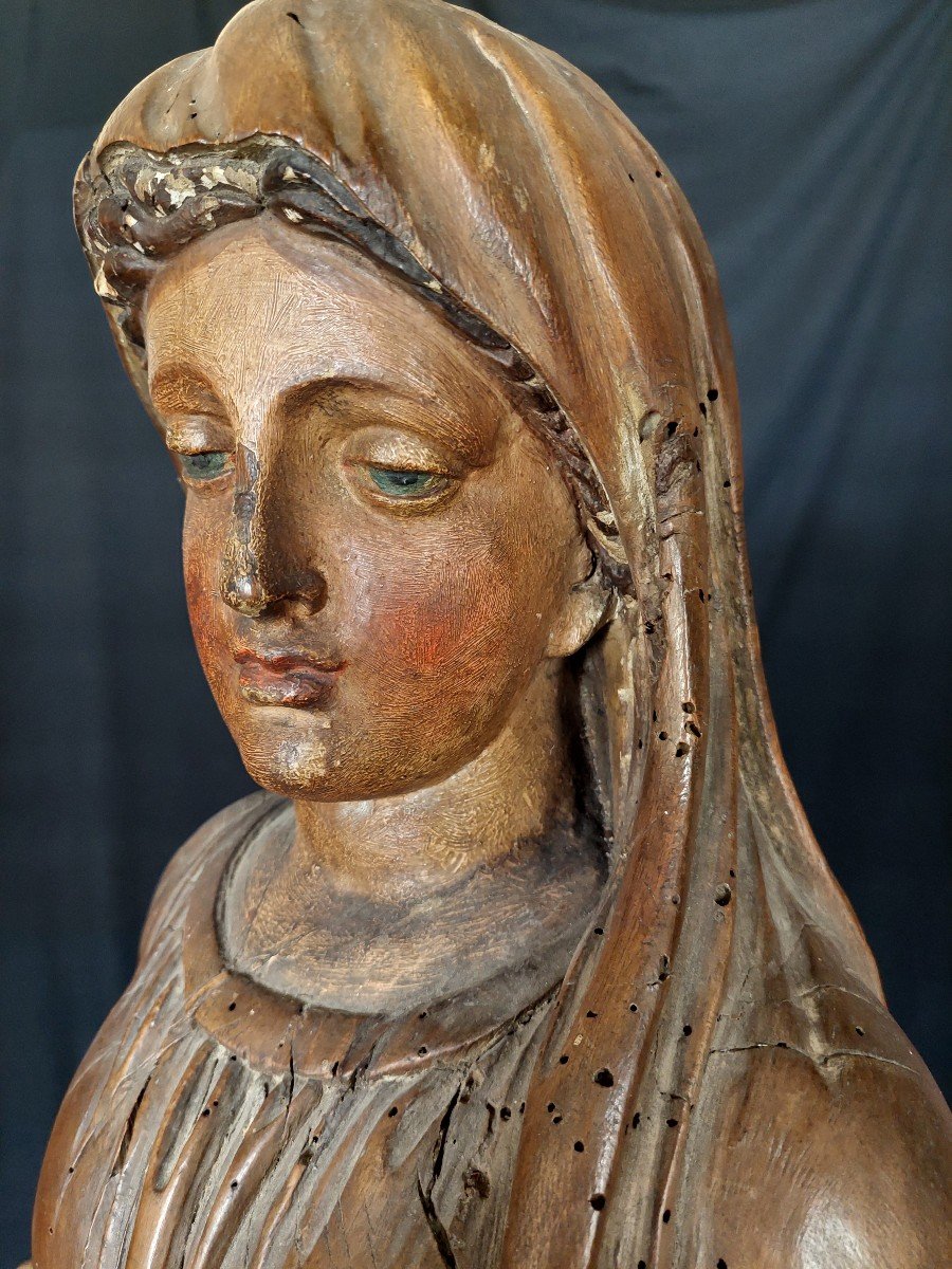 Grande statue en bois partiellement polychrome d'une Vierge. Travail français autour de 1800 -photo-3