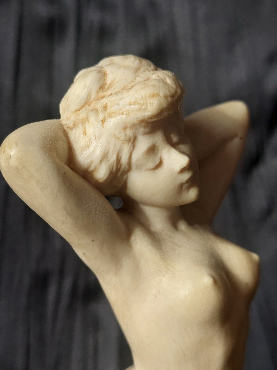 Lovely Ivory Sculpture Of A Nymph. French Work Around 1930 Art Nouveau-photo-5