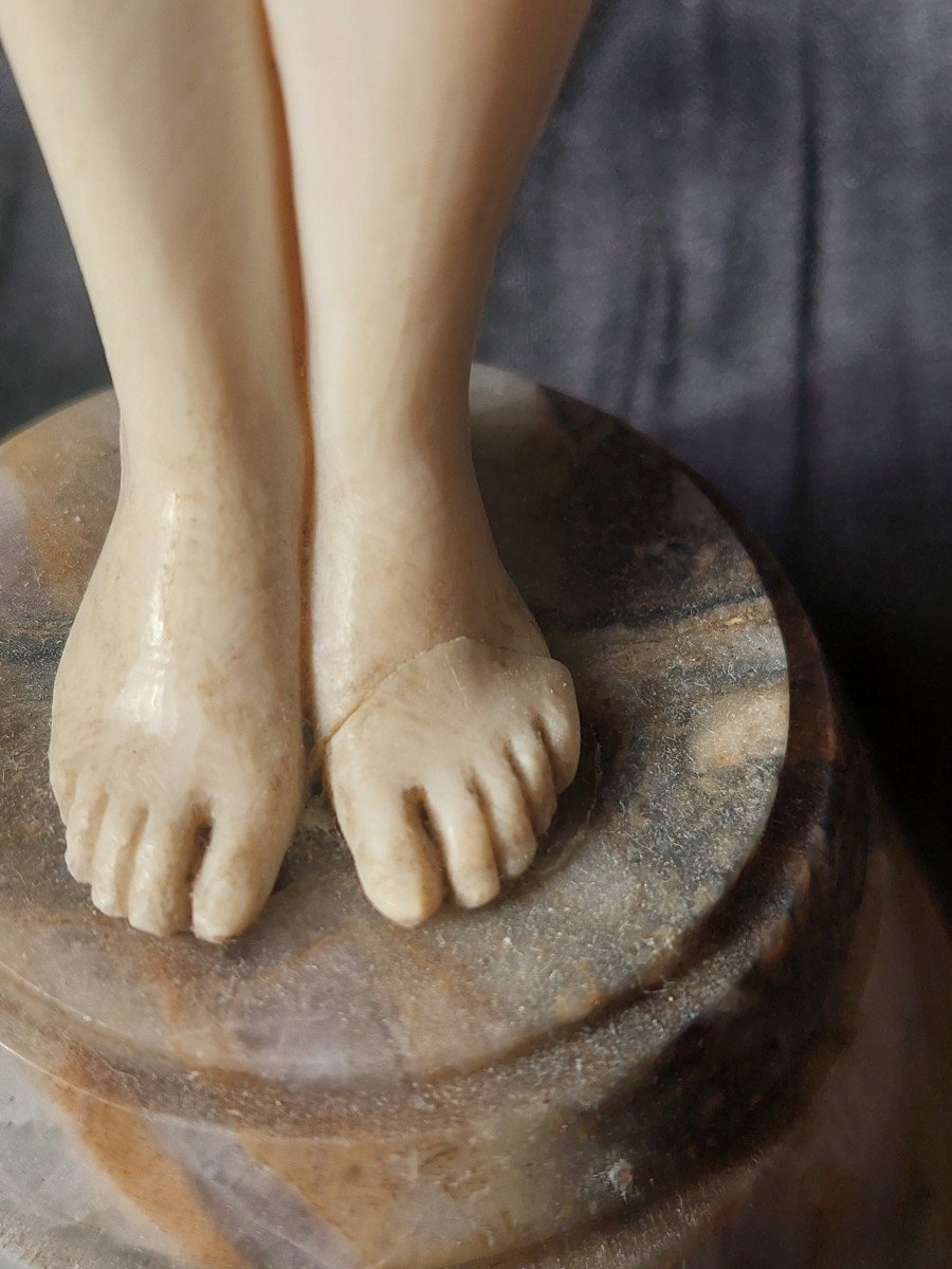 Ravissante sculpture en ivoire d'une Nymphe. Travail français vers 1930 Art  Déco-photo-7