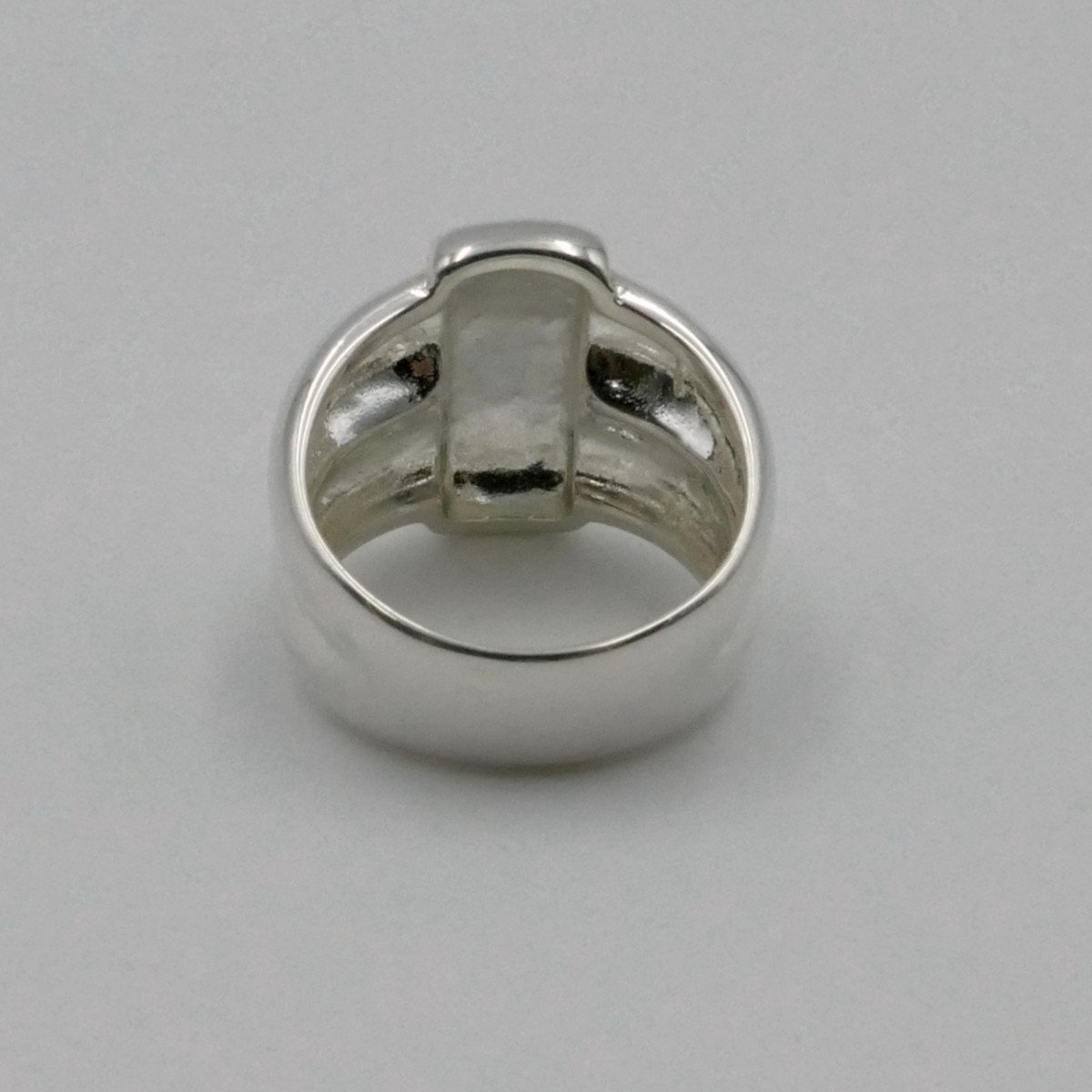 Ribboned Ring, Sterling Silver, Mid-20th Century, Finger Size 52.-photo-2