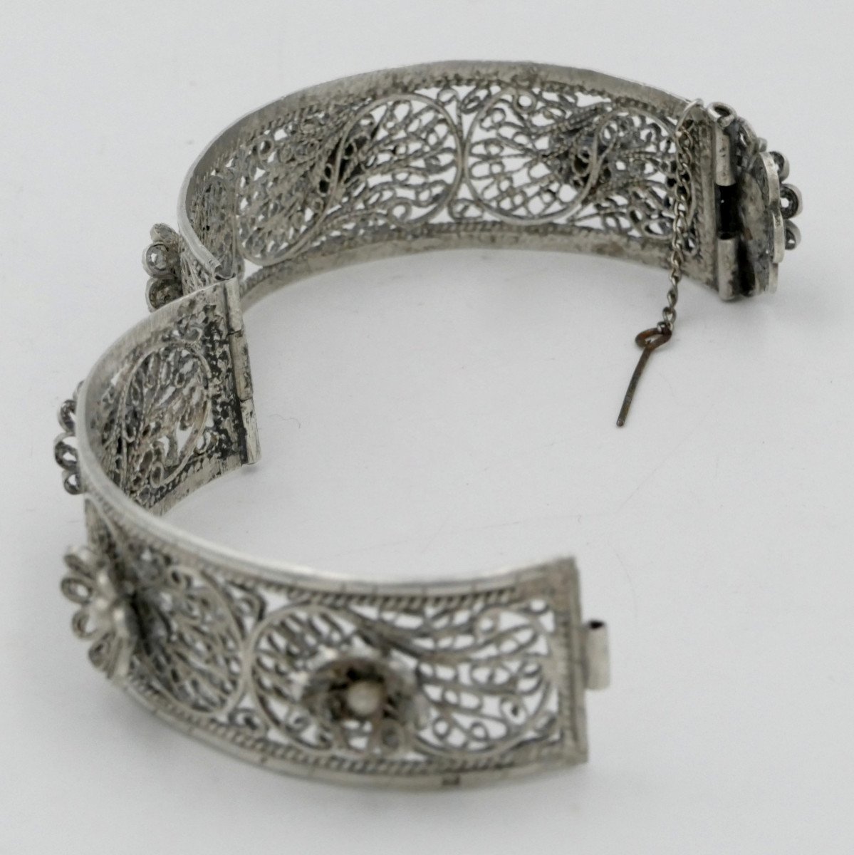 Cuff Bracelet With Flower Decor, Sterling Silver, Tunisia, 20th Century.-photo-1