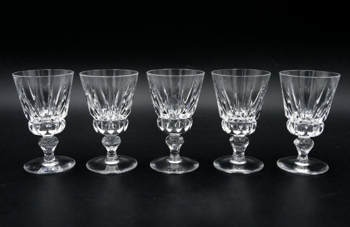 Saint Louis, Modèle Guernesey, 5 Verres à Vin Blanc En Cristal, XXe Siècle.-photo-4