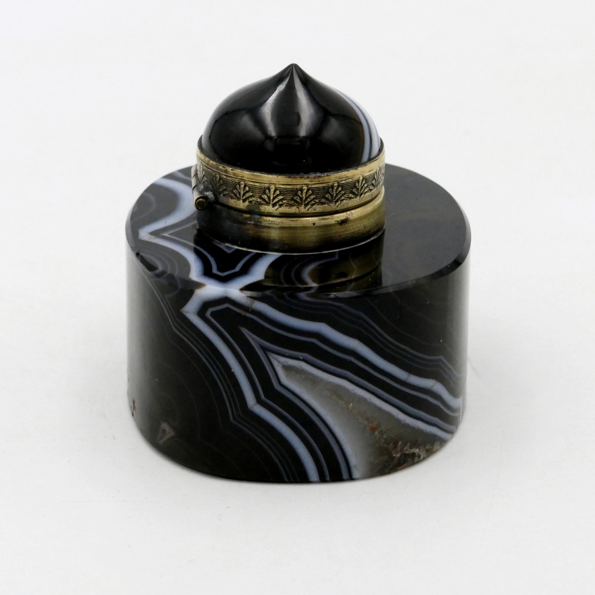 Encrier en agate et bronze, début XXe siècle.-photo-2