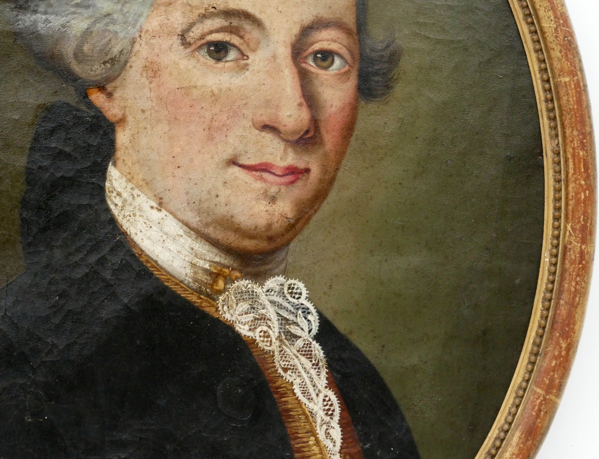 Portrait d'homme d'époque Louis XVI, huile sur toile ovale, fin XVIIIe siècle, à restaurer.-photo-5