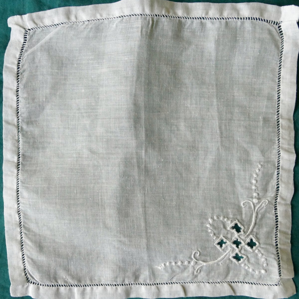 Tea Service, Tablecloth And Twelve Embroidered And Openwork Napkins, Art Nouveau. -photo-4