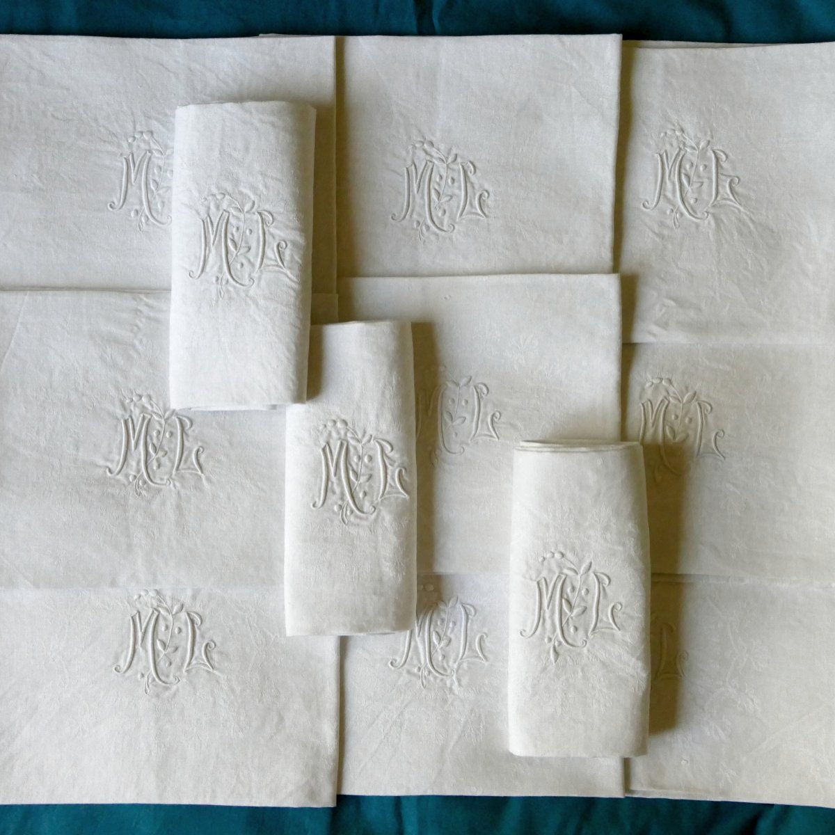 Douze Serviettes Fortement Damassées, Monogramme « M L », Art Nouveau.-photo-2