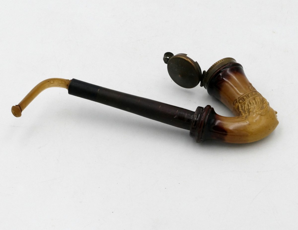 Pipe en terre cuite émaillée, « Visage de femme », XXe Siècle.-photo-2