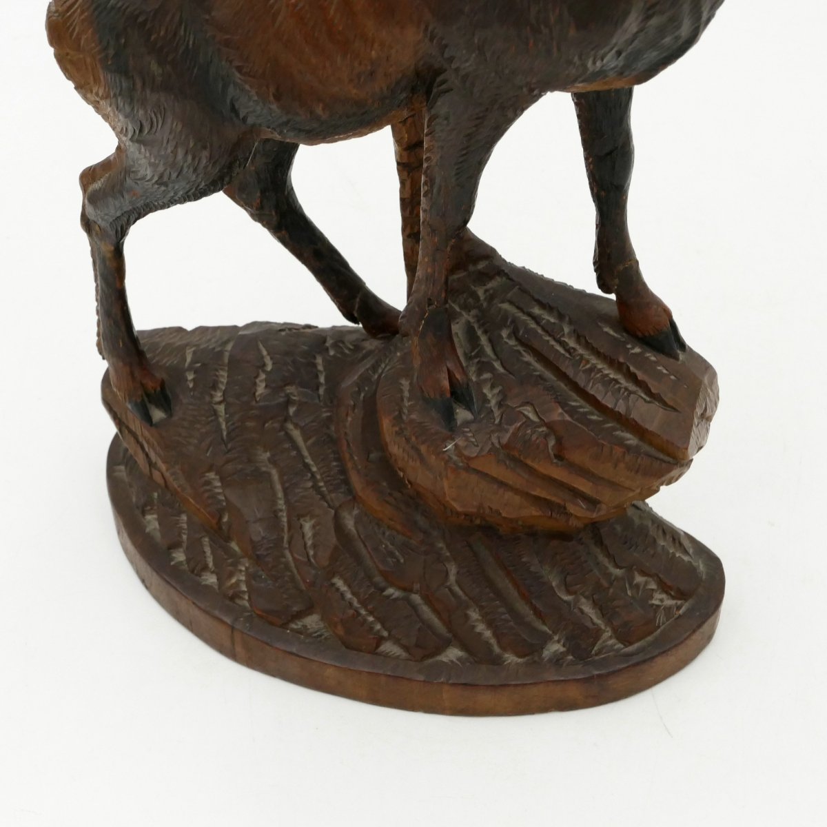 Chamois, sculpture de la Foret-Noire, début XXe siècle.-photo-5