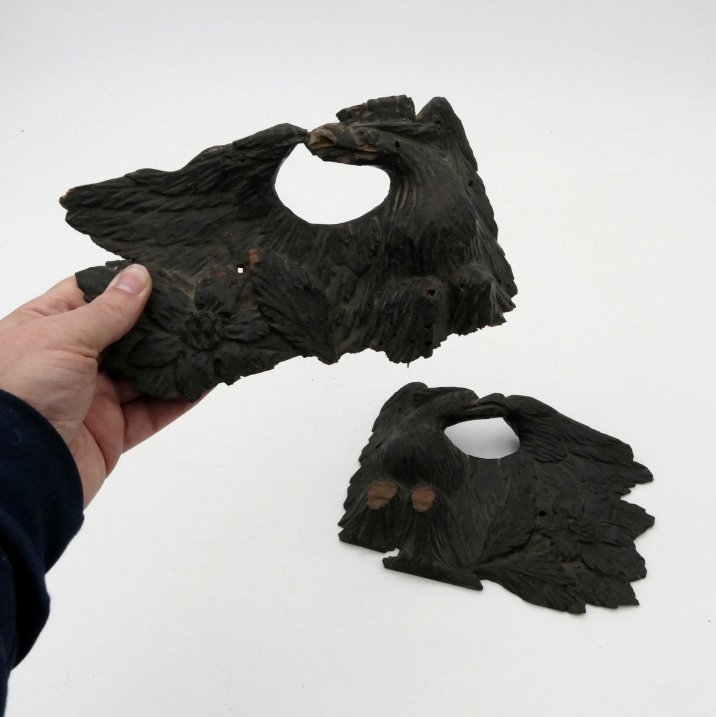 Autriche, éléments de boiserie, couple d'aigles, bois sculpté et peint XIXe siècle.-photo-8