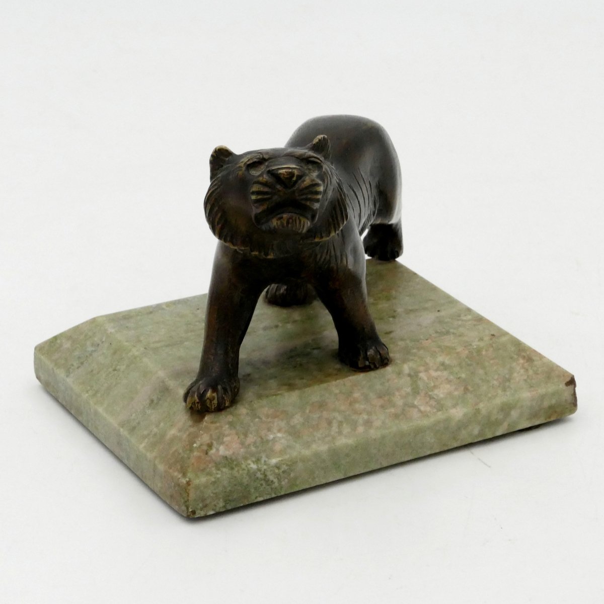 Tigre marchant, petit bronze, vers 1920.-photo-2