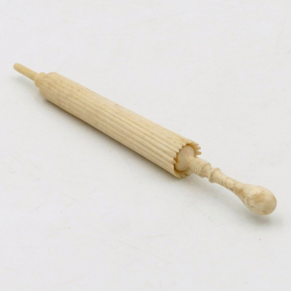 Parasol, Bone Needle Holder, Nautical Item, 19th Century.-photo-4
