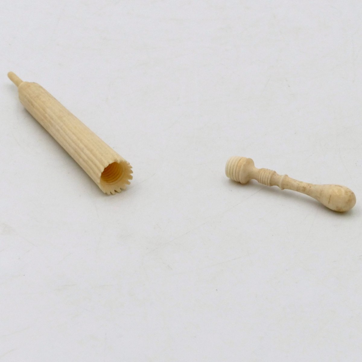 Parasol, Bone Needle Holder, Nautical Item, 19th Century.-photo-1