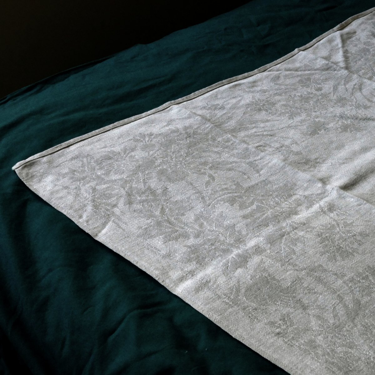 Twelve Large "t L" Damask Towels In The Art Nouveau Style, Early 20th Century.-photo-1