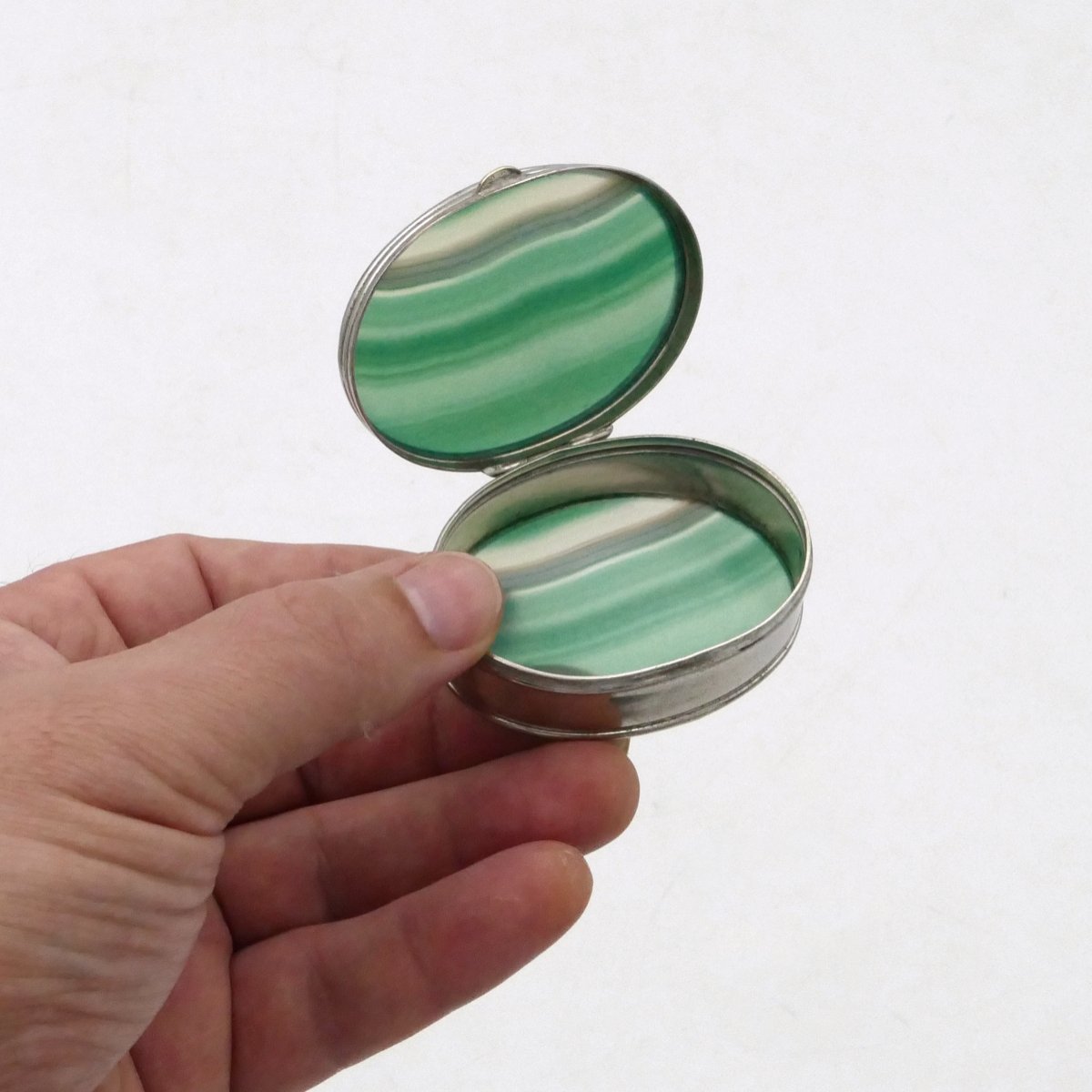 Box, Green Agate Pillbox, Art Deco.-photo-7