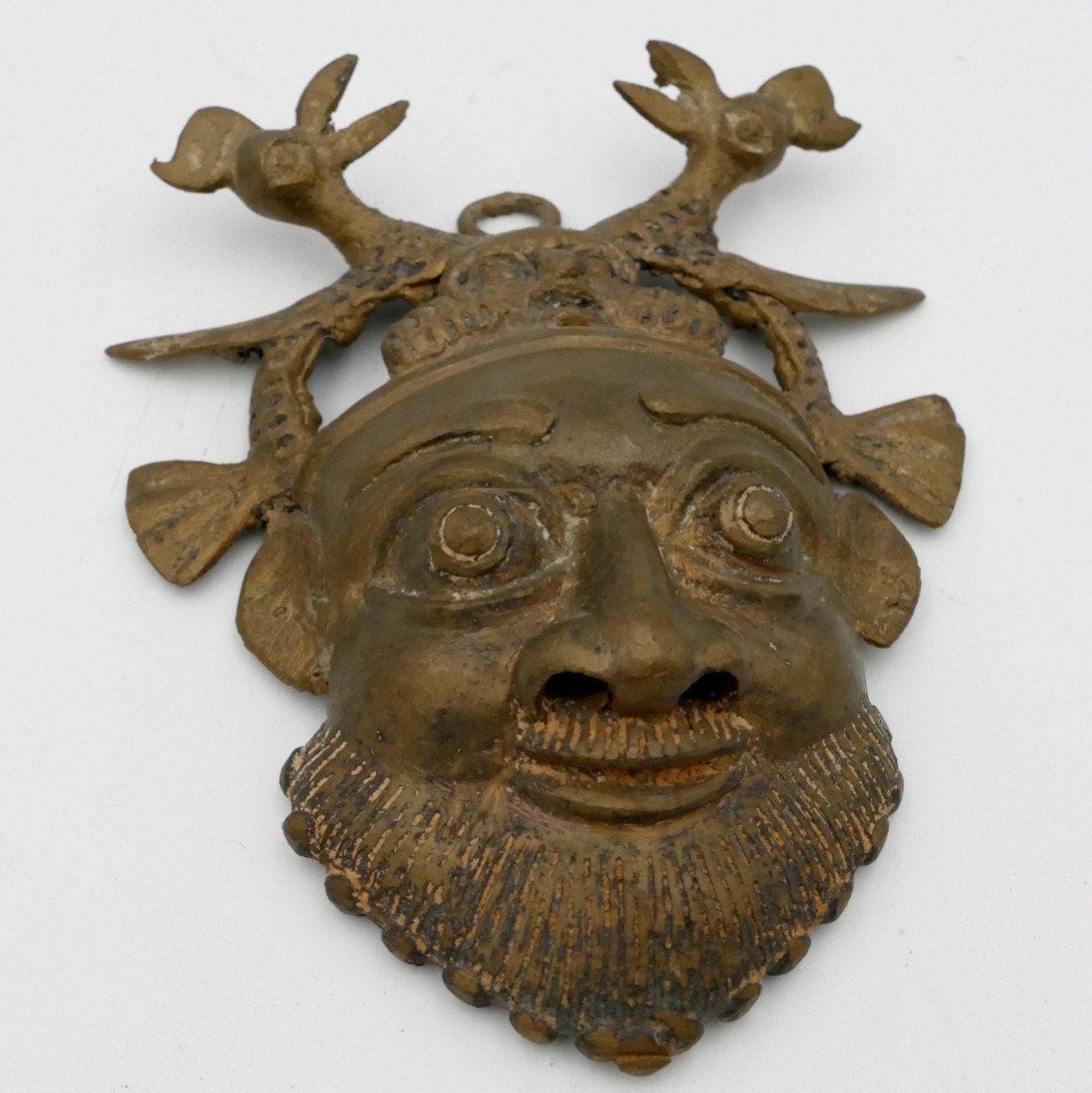 [Bénin] Masque Pendentif Africain Surmonté d'Oiseaux En Bronze XXè -photo-3