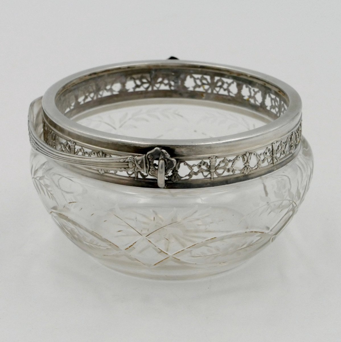 Small Cup Or Bezel In Engraved Crystal, Sterling Silver Mount, Minerva.-photo-2