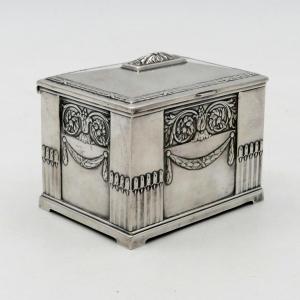 Boite à bijoux d'époque Art Déco en métal argenté, 1930.