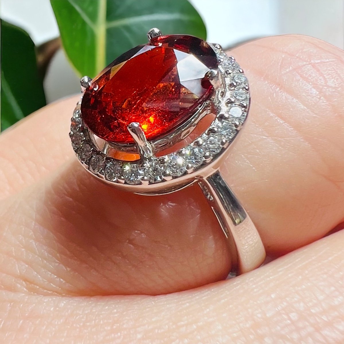 An 18k White Gold Ring Set With A Superb Orange "spessartite" Garnet-photo-6