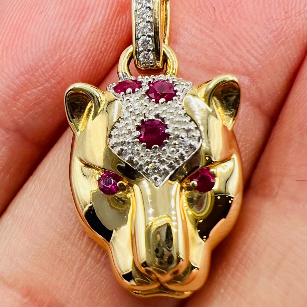Pendant In 18 Carat Gold Set With Rubies And Diamonds-photo-2