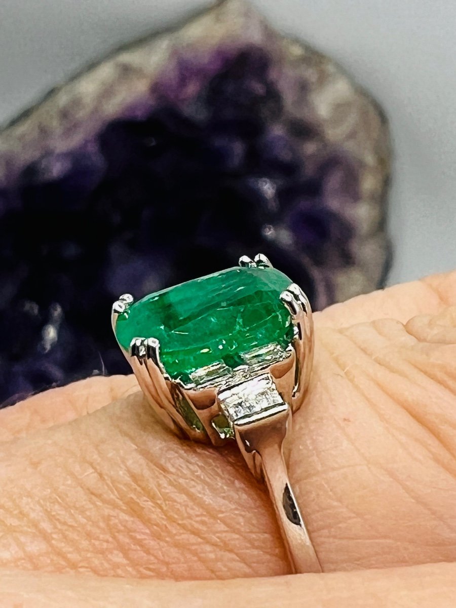 18 Carat White Gold Engagement Ring, 2.74 Carat Emerald And Diamonds-photo-5