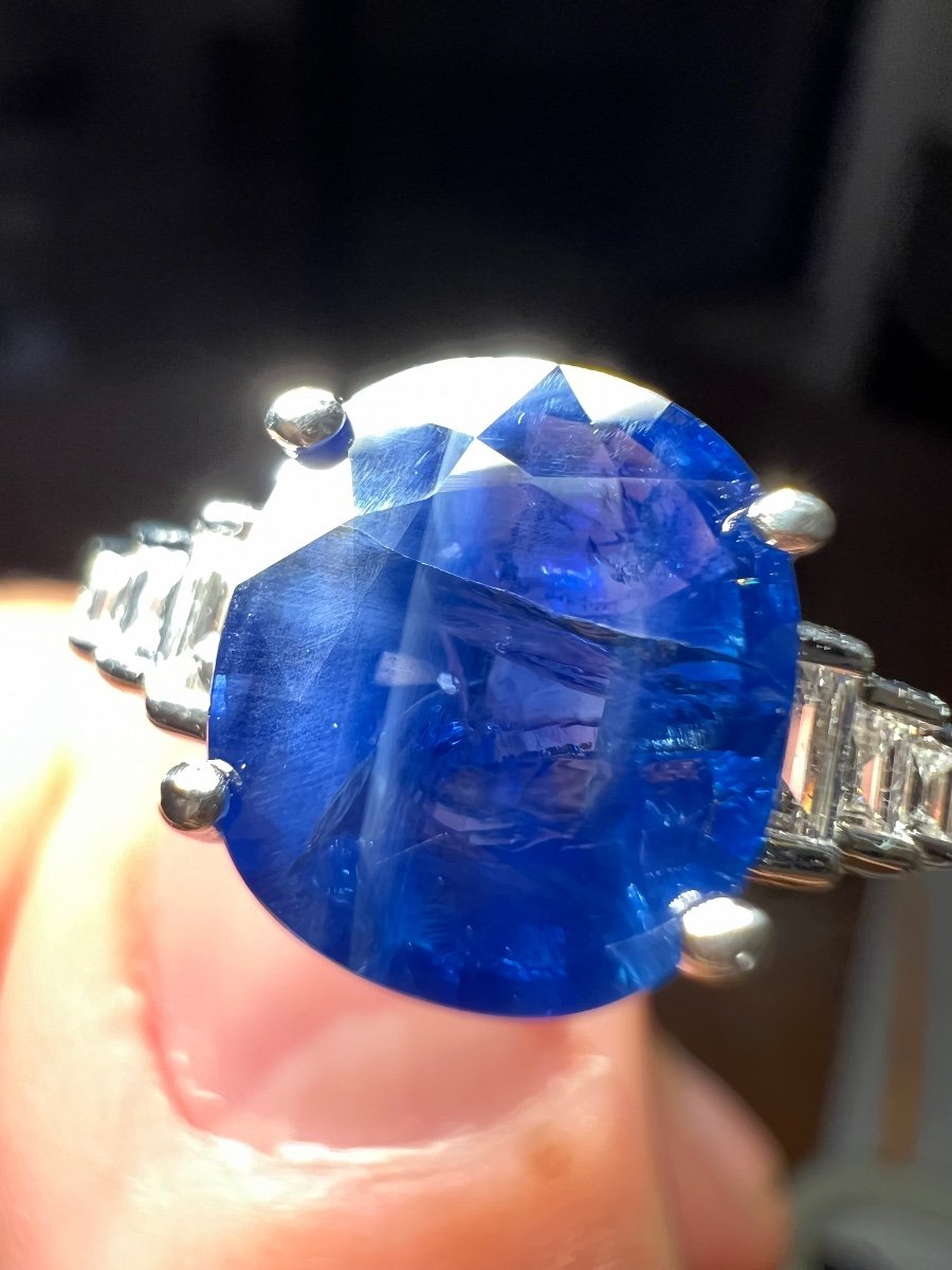 Sapphire Diamond Ring 18 Carat White Gold-photo-2