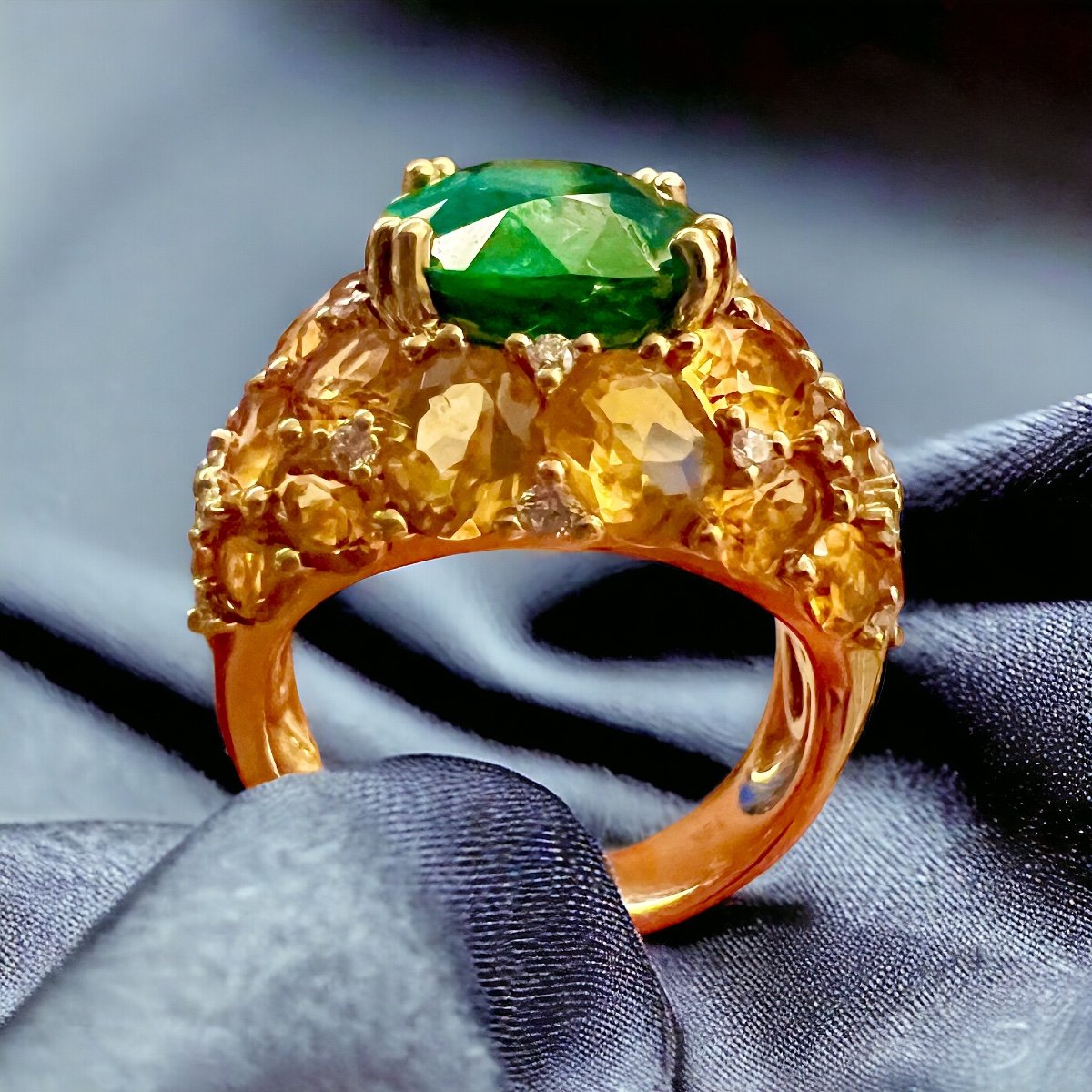 Bague cocktail en or jaune 18 ct, tsavorite certifiée 7,20 ct, citrines et diamants-photo-3