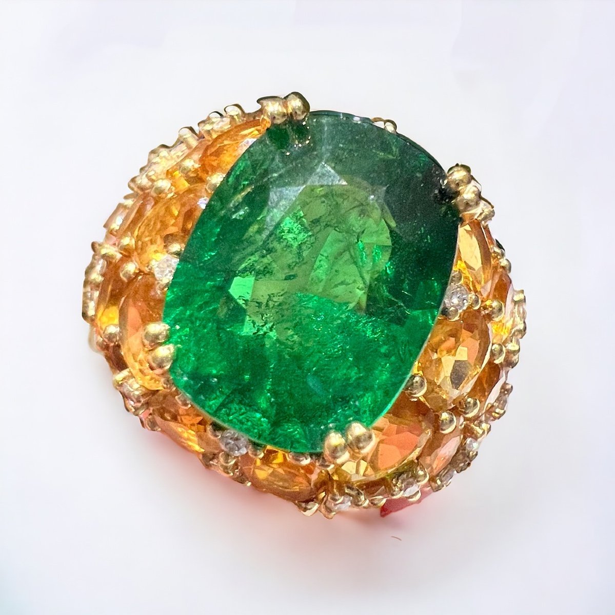 Bague cocktail en or jaune 18 ct, tsavorite certifiée 7,20 ct, citrines et diamants-photo-3