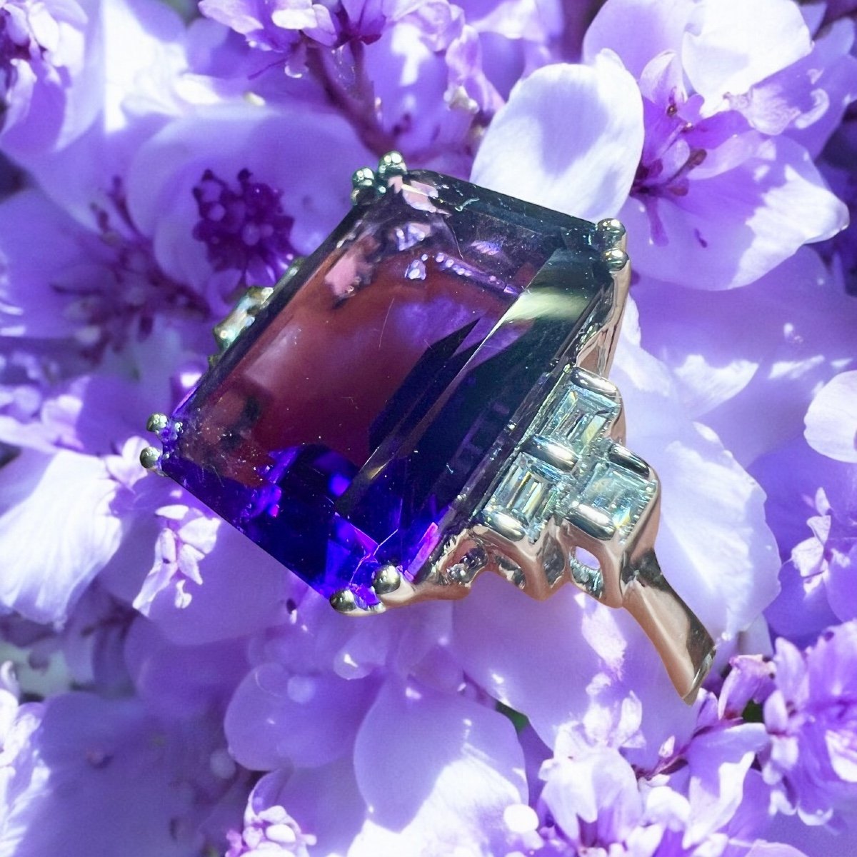 Amethyst Ring, Diamonds, 18 Carat White Gold-photo-5